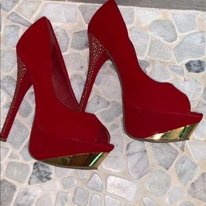 👠 Shoedazzle size 8.5 red sexy heels